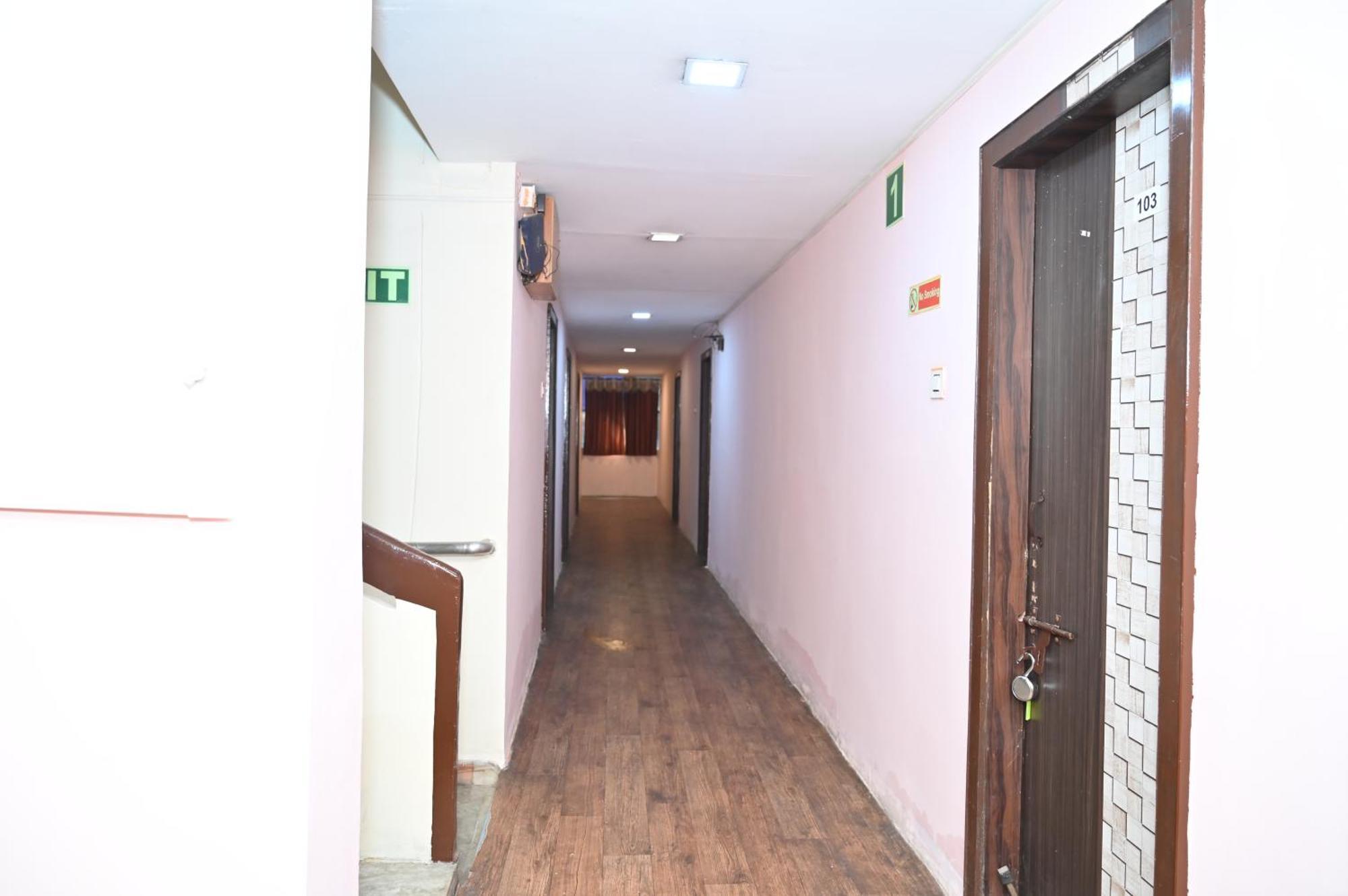 Hotel Ankitha Grand Hajdarabad Zewnętrze zdjęcie