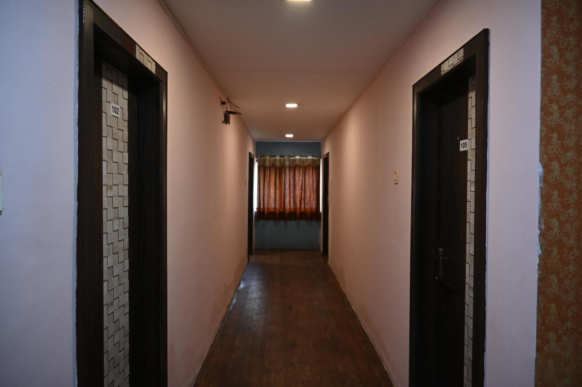 Hotel Ankitha Grand Hajdarabad Zewnętrze zdjęcie