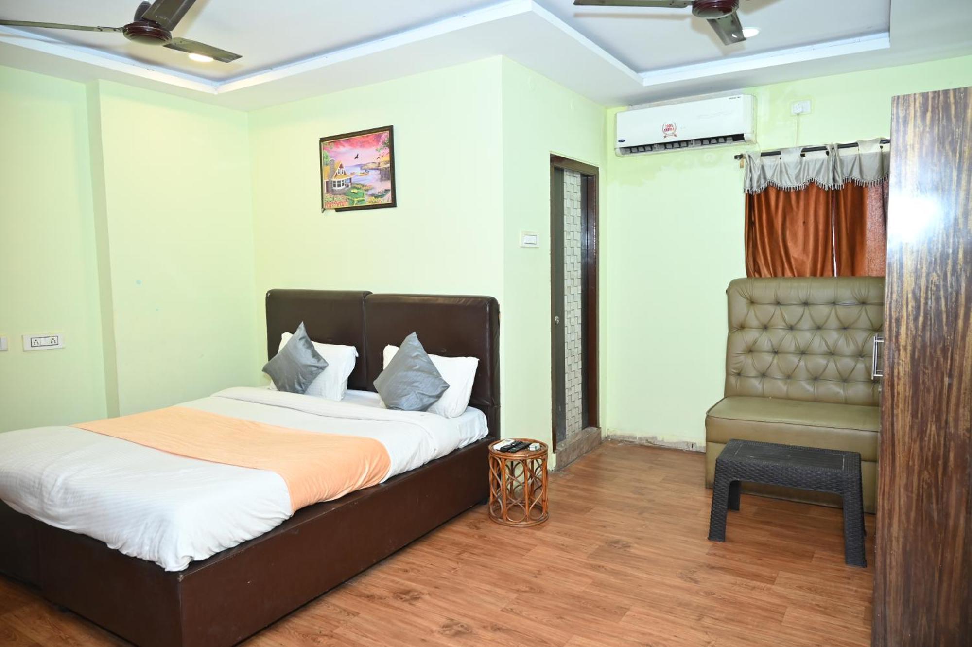 Hotel Ankitha Grand Hajdarabad Zewnętrze zdjęcie