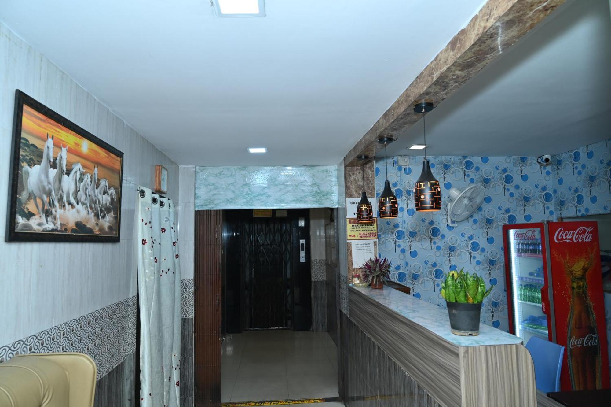 Hotel Ankitha Grand Hajdarabad Zewnętrze zdjęcie